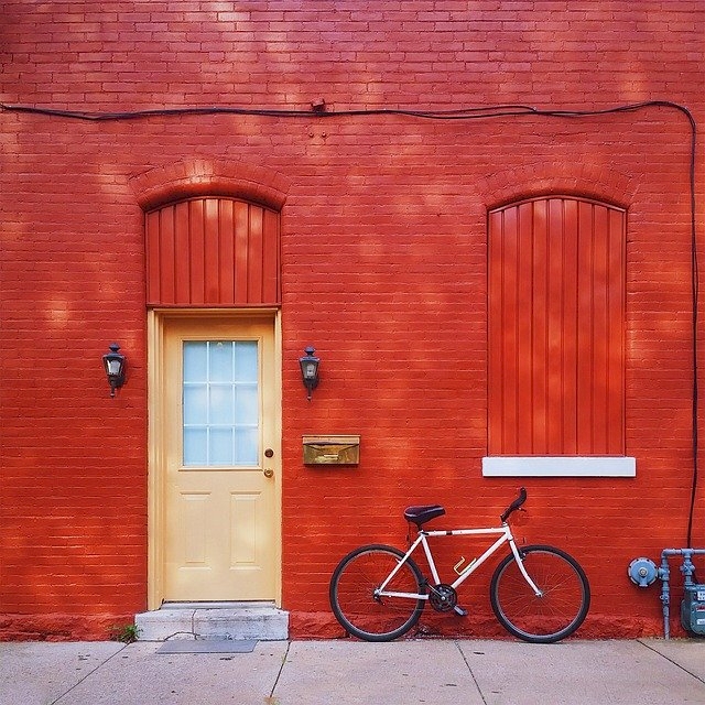 จักรยาน สี แดง ที่น่าใช้